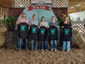 2021 seniors and their jackets, donated by the Morehead family.